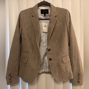 Banana Republic blazer. Size 6. New with tags.